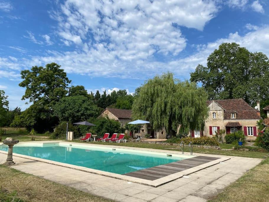 Vakantiehuis La Poire, Op Landgoed Aan De Dordogne Prudhomat Exterior foto